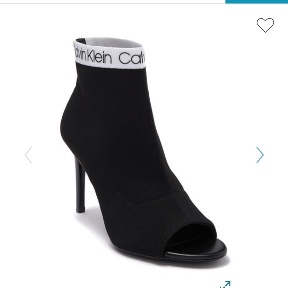Calvin Klein Heels (NEW IN BOX) size 10